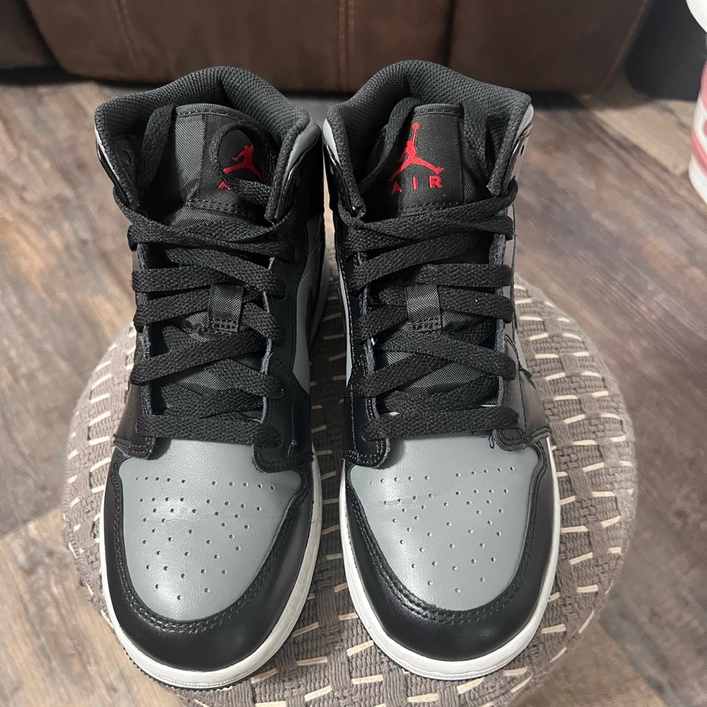 2021 Air Jordan 1 Mid GS 'Shadow'